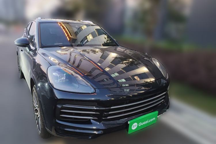 Used Porsche Cayenne 2018 Cayenne 3.0T Front Right 45 Deg