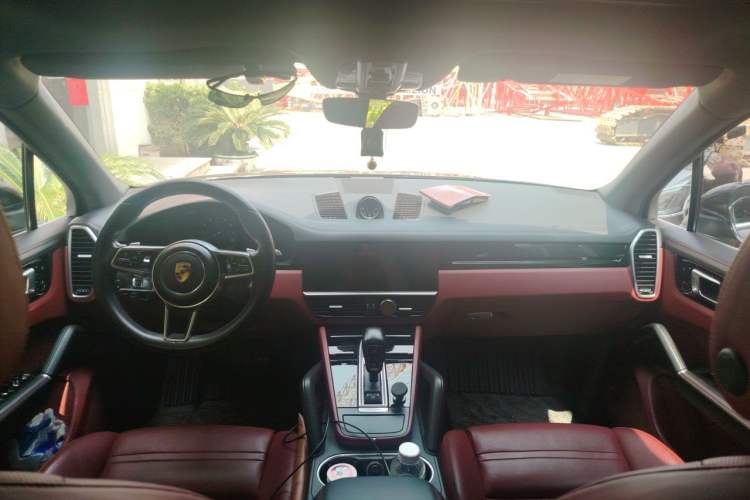 Used Porsche Cayenne 2018 Cayenne 3.0T Headliner