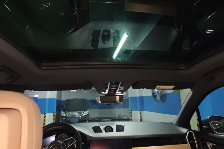 Used Porsche Cayenne 2018 Cayenne 3.0T Headliner