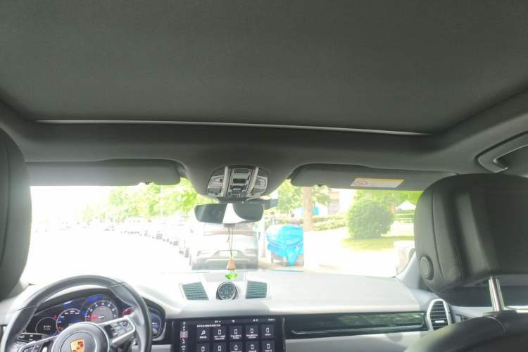 Used Porsche Cayenne 2018 Cayenne 3.0T Headliner
