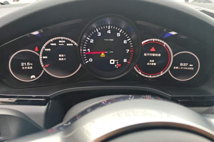 Used Porsche Cayenne 2018 Cayenne 3.0T Instrument Cluster