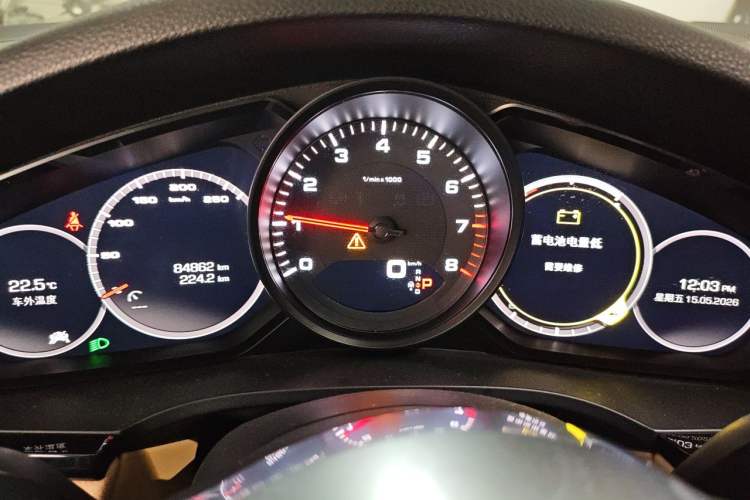 Used Porsche Cayenne 2018 Cayenne 3.0T Instrument Cluster
