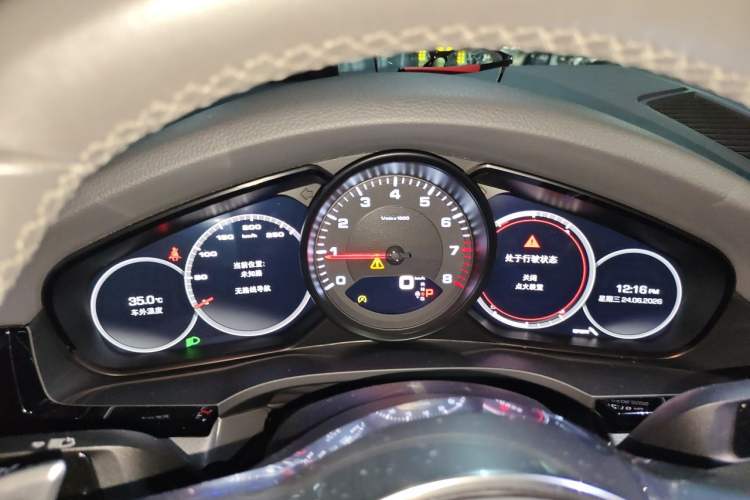 Used Porsche Cayenne 2018 Cayenne 3.0T Instrument Cluster