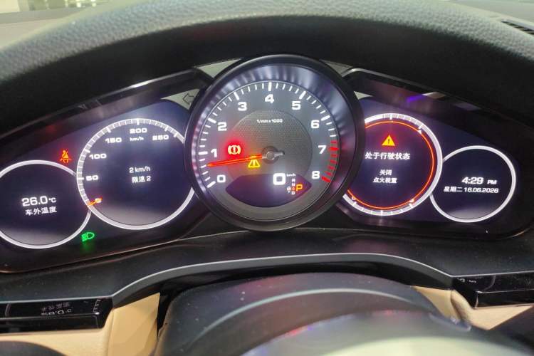 Used Porsche Cayenne 2018 Cayenne 3.0T Instrument Cluster