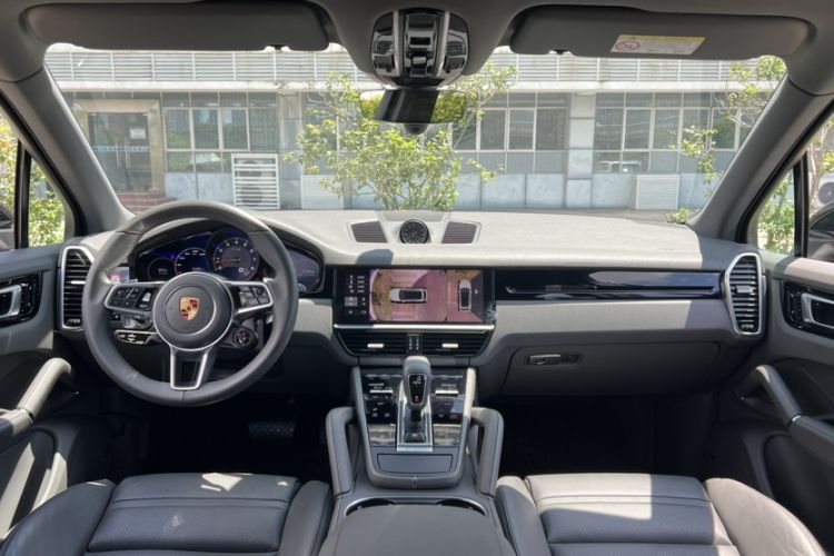 Used Porsche Cayenne 2018 Cayenne 3.0T Interior 13