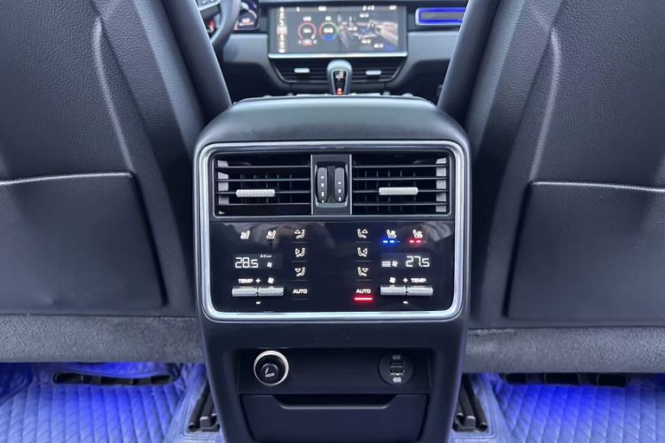 Used Porsche Cayenne 2018 Cayenne 3.0T Interior 5