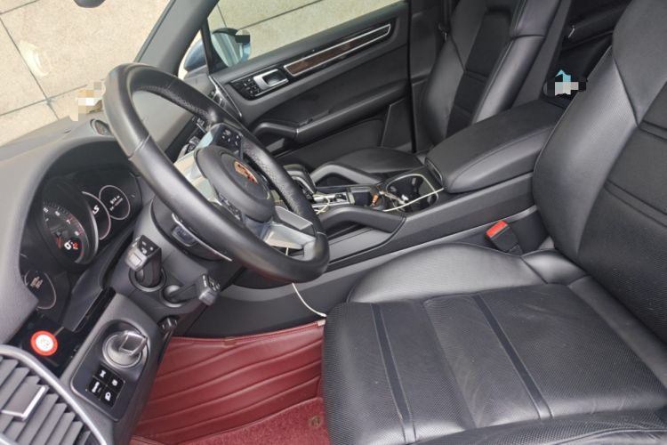 Used Porsche Cayenne 2018 Cayenne S 2.9T Left Front Seat