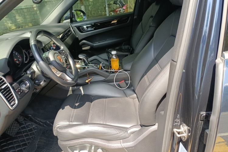 Used Porsche Cayenne 2018 Cayenne 3.0T Left Front Seat