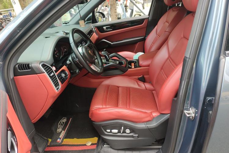 Used Porsche Cayenne 2018 Cayenne 3.0T Left Front Seat