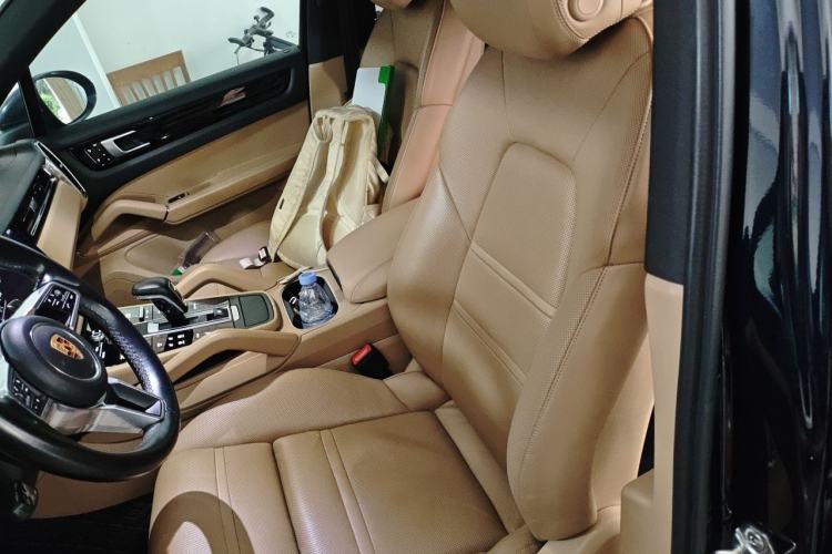 Used Porsche Cayenne 2018 Cayenne 3.0T Left Front Seat