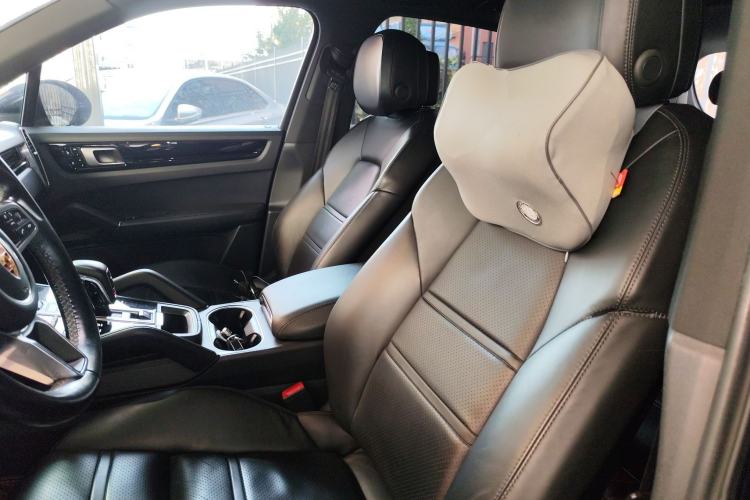 Used Porsche Cayenne 2018 Cayenne 3.0T Left Front Seat