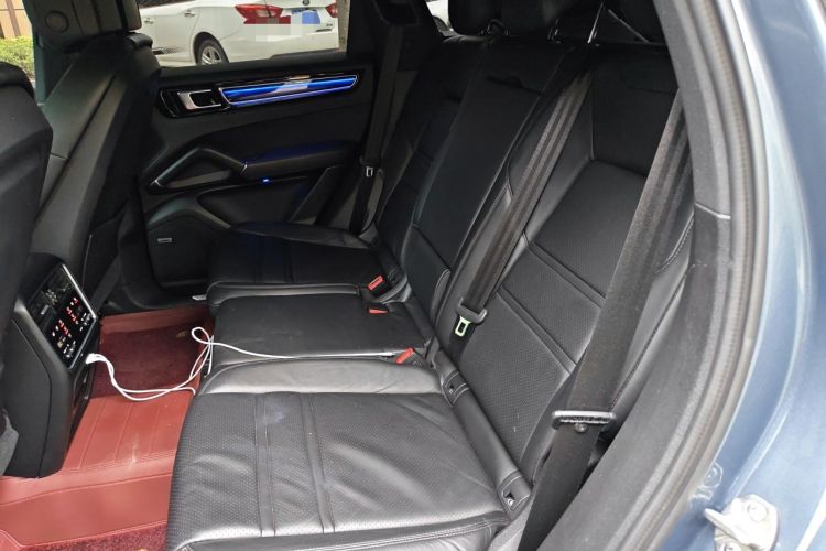 Used Porsche Cayenne 2018 Cayenne 3.0T Left Rear Seat