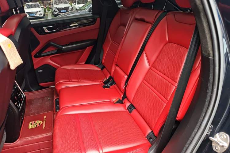Used Porsche Cayenne 2018 Cayenne S 2.9T Left Rear Seat