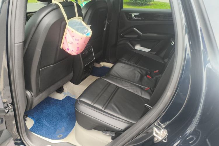 Used Porsche Cayenne 2018 Cayenne 3.0T Left Rear Seat