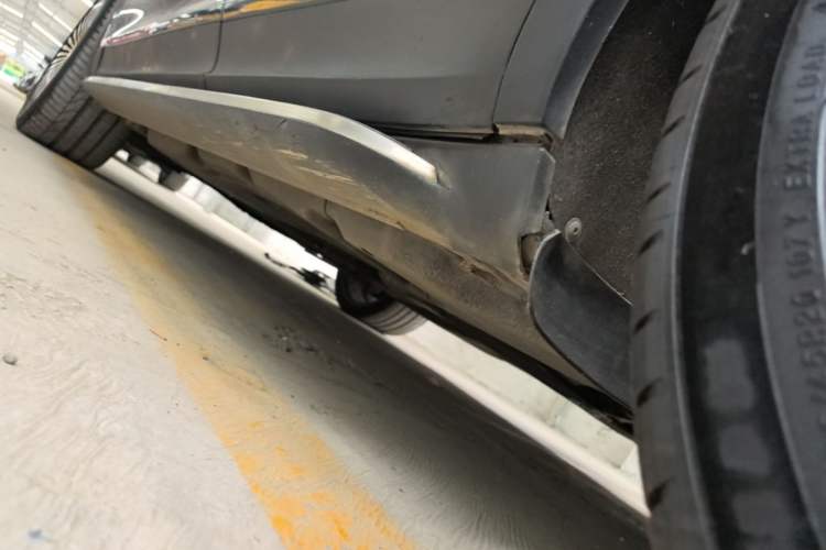 Used Porsche Cayenne 2018 Cayenne 3.0T Left Side Sill