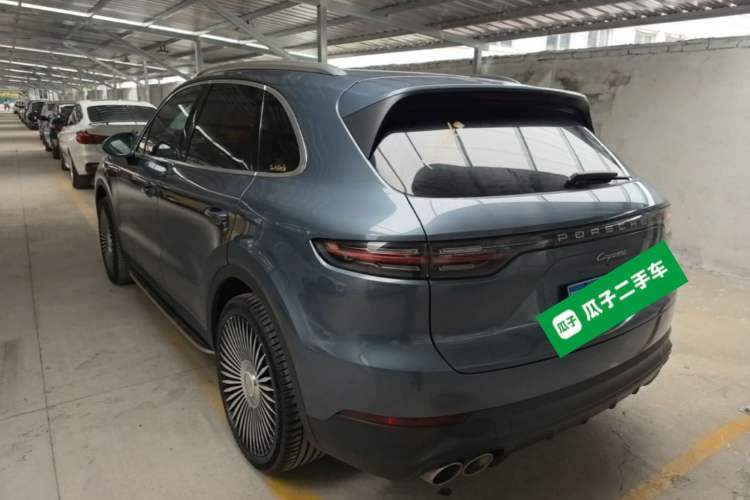 Used Porsche Cayenne 2018 Cayenne 3.0T Rear Left 45 Deg
