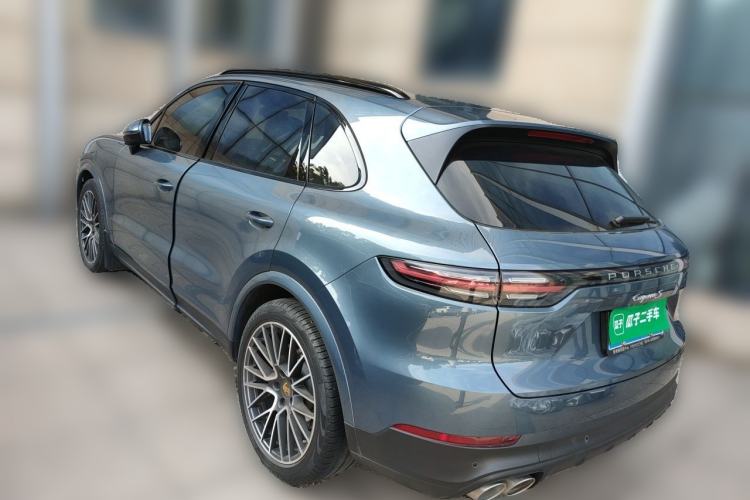 Used Porsche Cayenne 2018 Cayenne S 2.9T Rear Left 45 Deg