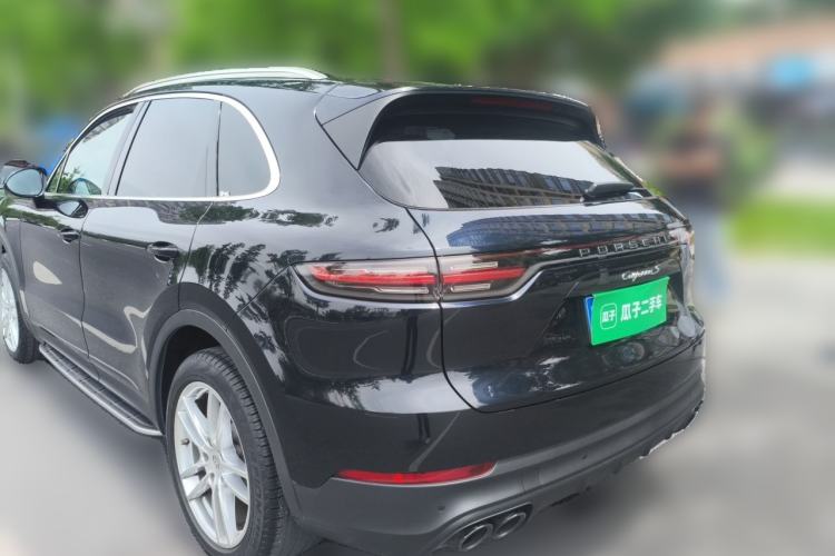 Used Porsche Cayenne 2018 Cayenne 3.0T Rear Left 45 Deg