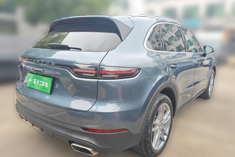Used Porsche Cayenne 2018 Cayenne 3.0T Rear Right 45 Deg