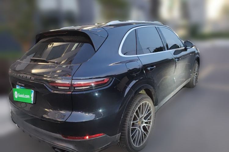 Used Porsche Cayenne 2018 Cayenne 3.0T Rear Right 45 Deg