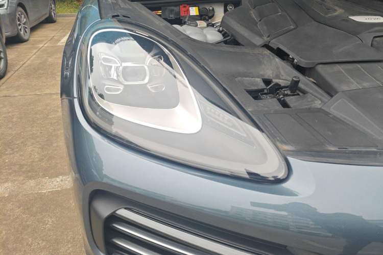 Used Porsche Cayenne 2018 Cayenne 3.0T Right Front Headlight
