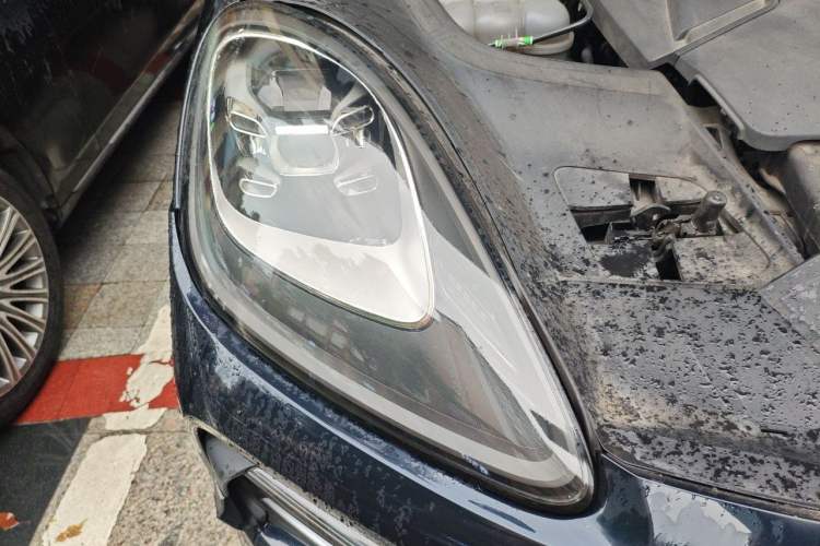 Used Porsche Cayenne 2018 Cayenne 3.0T Right Front Headlight