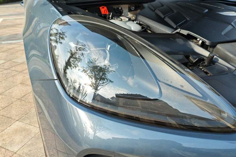 Used Porsche Cayenne 2018 Cayenne 3.0T Right Front Headlight
