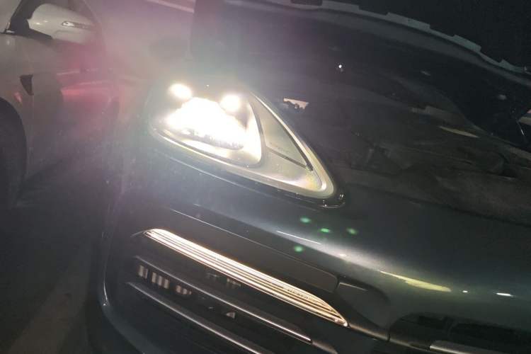 Used Porsche Cayenne 2018 Cayenne 3.0T Right Front Headlight