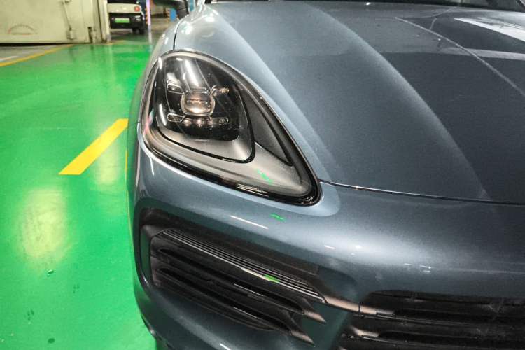 Used Porsche Cayenne 2018 Cayenne 3.0T Right Front Headlight