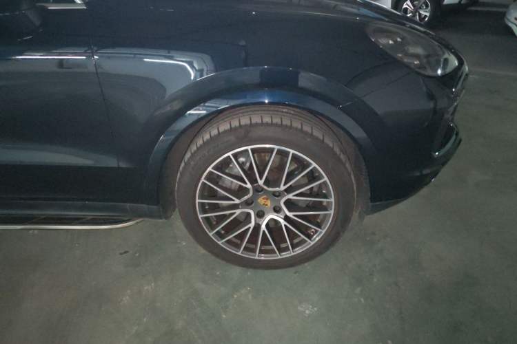 Used Porsche Cayenne 2018 Cayenne S 2.9T Right Front Wheel Hub