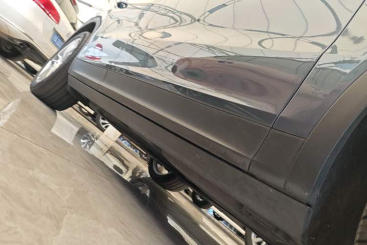 Used Porsche Cayenne 2018 Cayenne 3.0T Right Side Sill