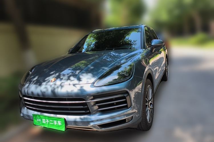 Used Porsche Cayenne 2018 Cayenne 3.0T Guazi used car, China used car export, Used car for sale, Used Porsche cars, Cheapest cars for sale