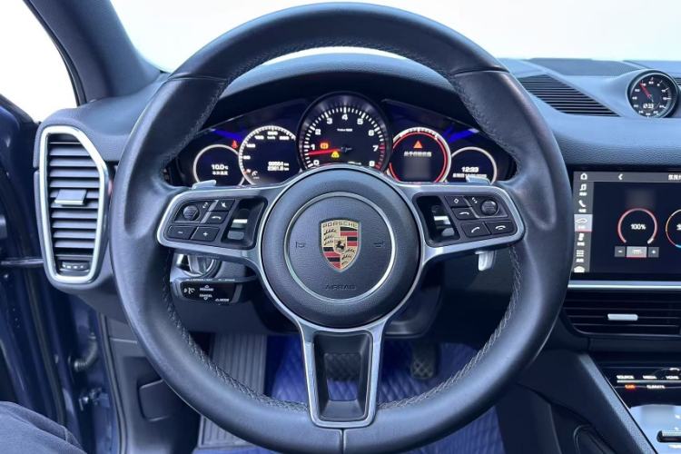 Used Porsche Cayenne 2018 Cayenne 3.0T Steering Wheel