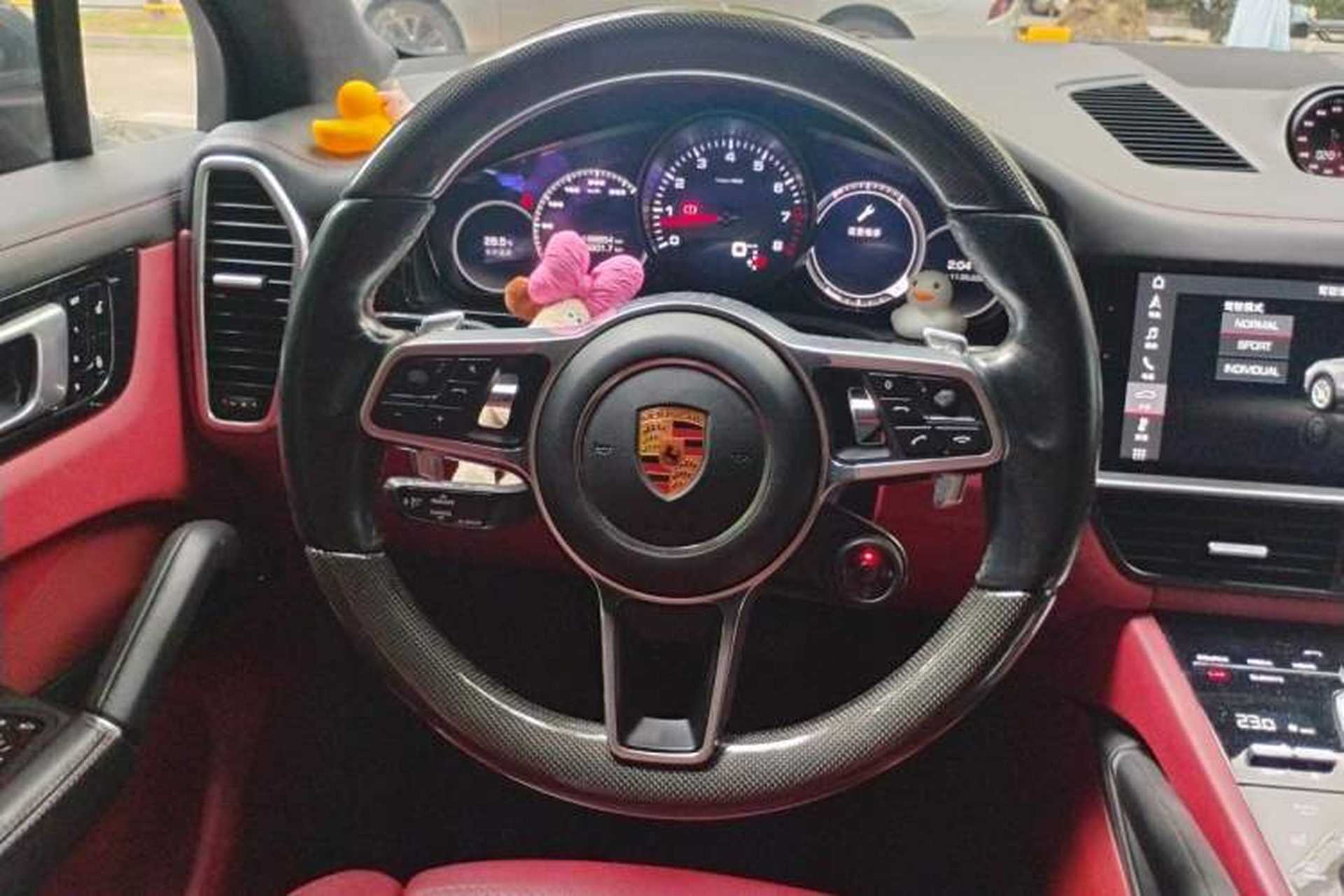 Used Porsche Cayenne 2018 Cayenne 3.0T Steering Wheel
