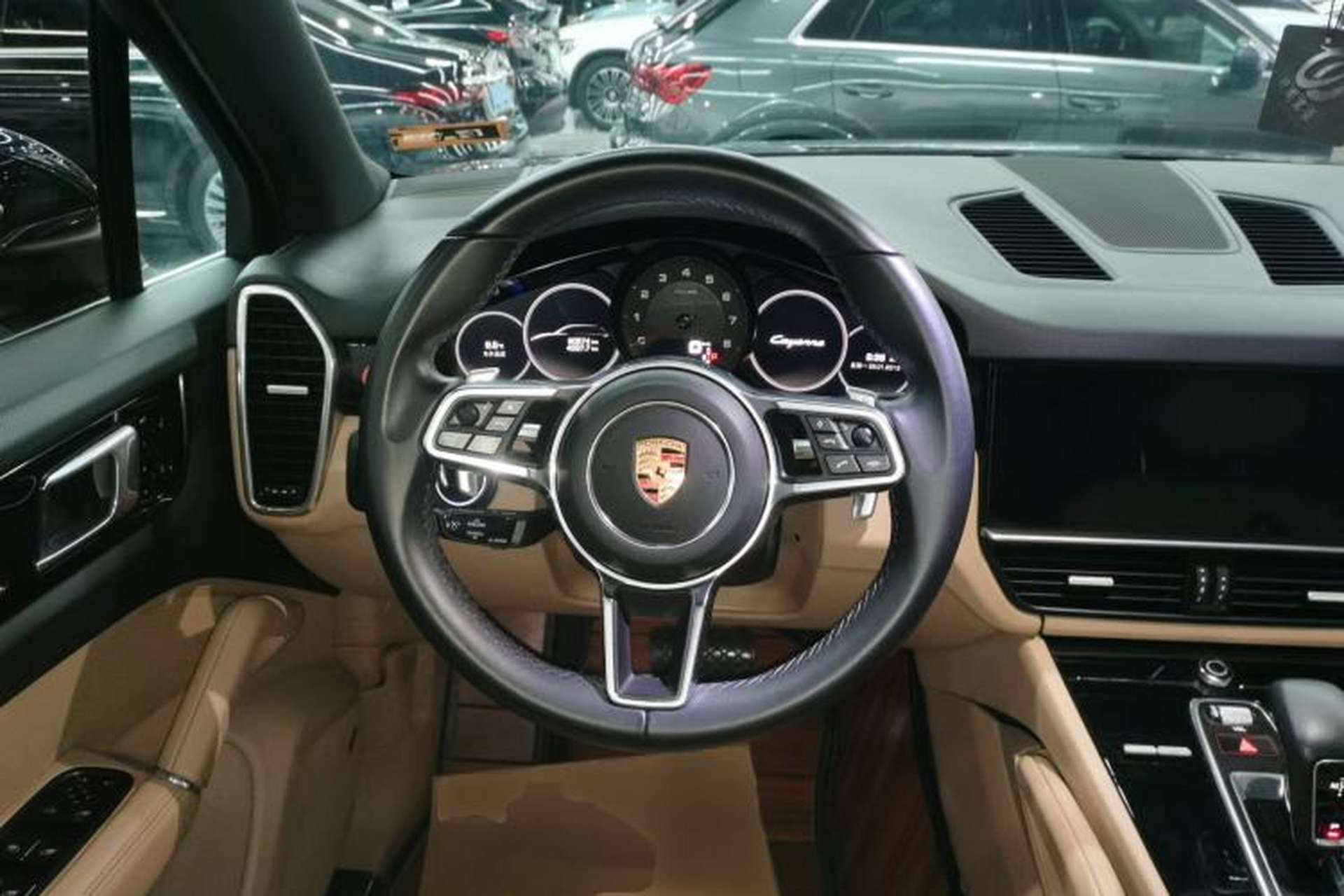 Used Porsche Cayenne 2018 Cayenne 3.0T Steering Wheel