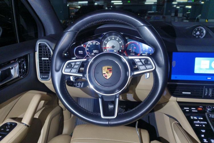 Used Porsche Cayenne 2018 Cayenne 3.0T Steering Wheel