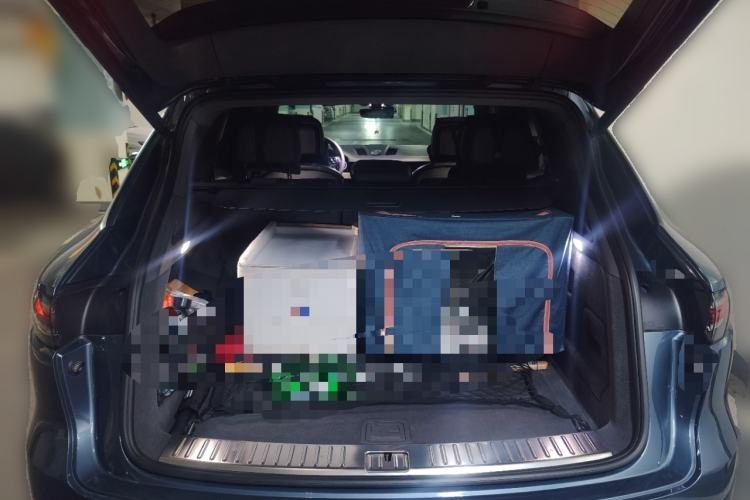 Used Porsche Cayenne 2018 Cayenne 3.0T Trunk