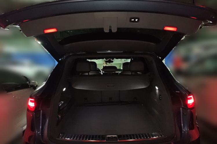 Used Porsche Cayenne 2018 Cayenne 3.0T Trunk