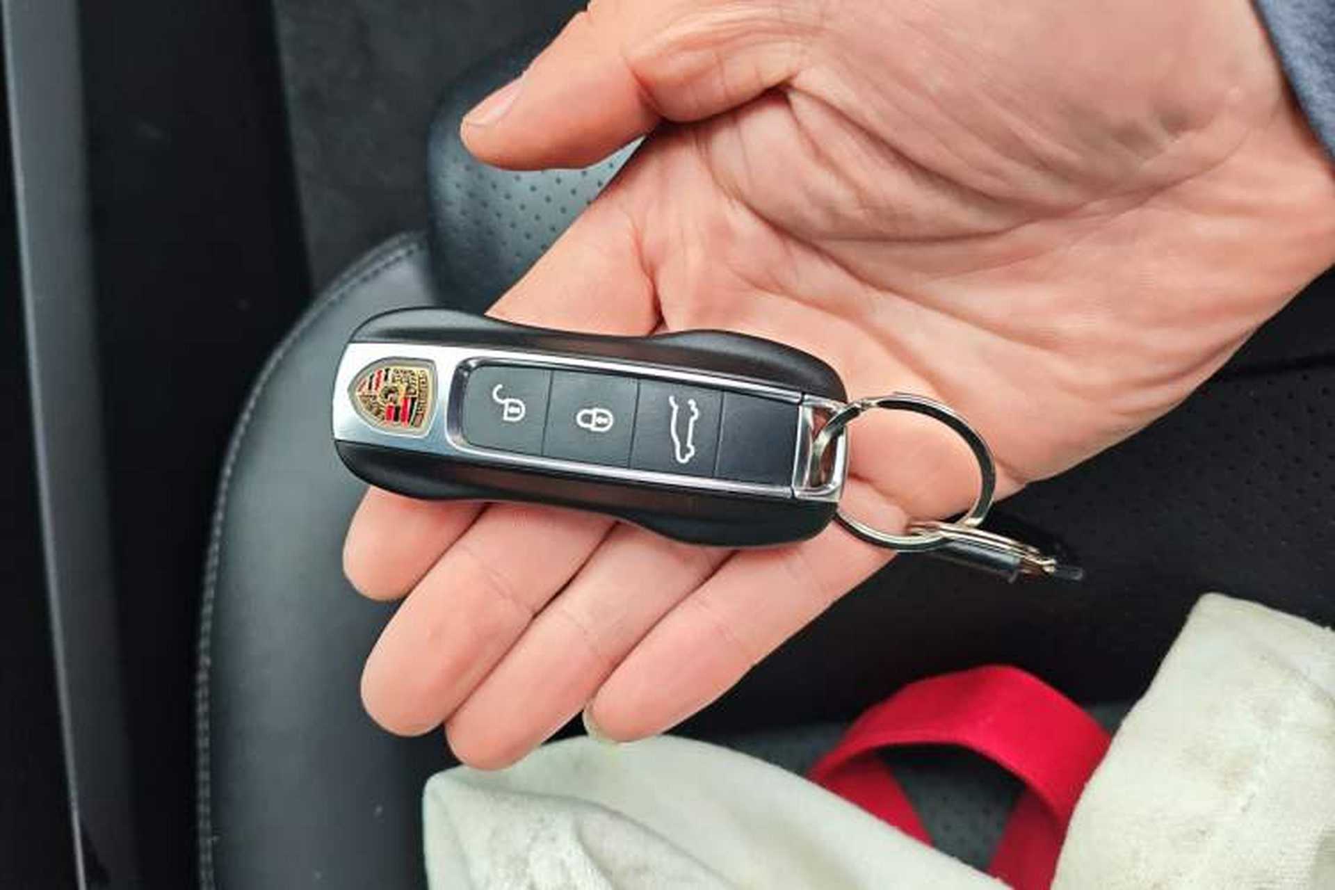 Used Porsche Cayenne 2018 Cayenne 3.0T Vehicle Key