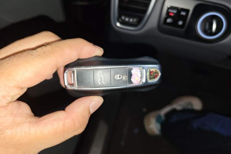 Used Porsche Cayenne 2018 Cayenne 3.0T Vehicle Key