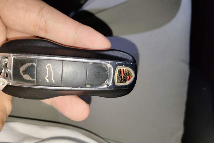 Used Porsche Cayenne 2018 Cayenne 3.0T Vehicle Key