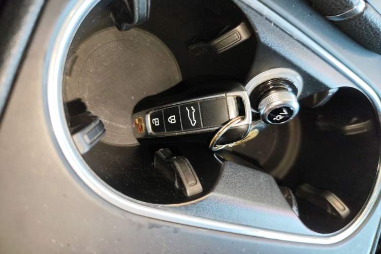 Used Porsche Cayenne 2018 Cayenne 3.0T Vehicle Key