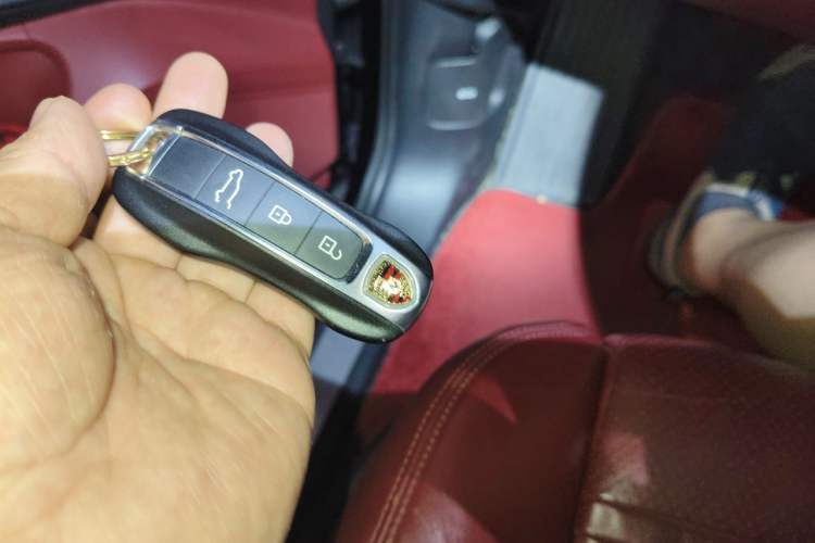 Used Porsche Cayenne 2018 Cayenne 3.0T Vehicle Key