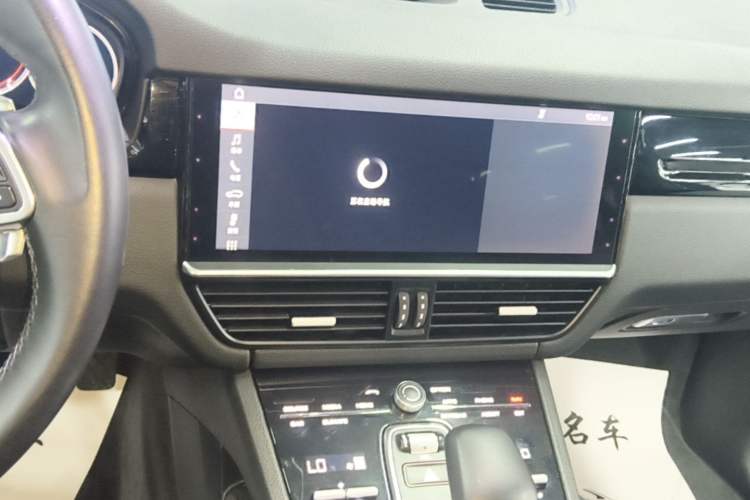 Used Porsche Cayenne 2018 Cayenne 3.0T Audio And AC Panel