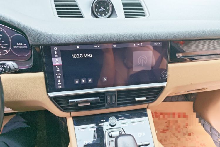 Used Porsche Cayenne 2018 Cayenne 3.0T Audio And AC Panel