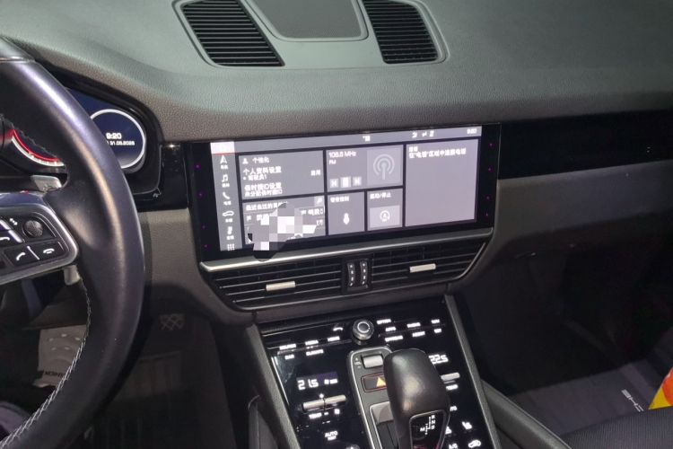 Used Porsche Cayenne 2018 Cayenne 3.0T Audio And AC Panel