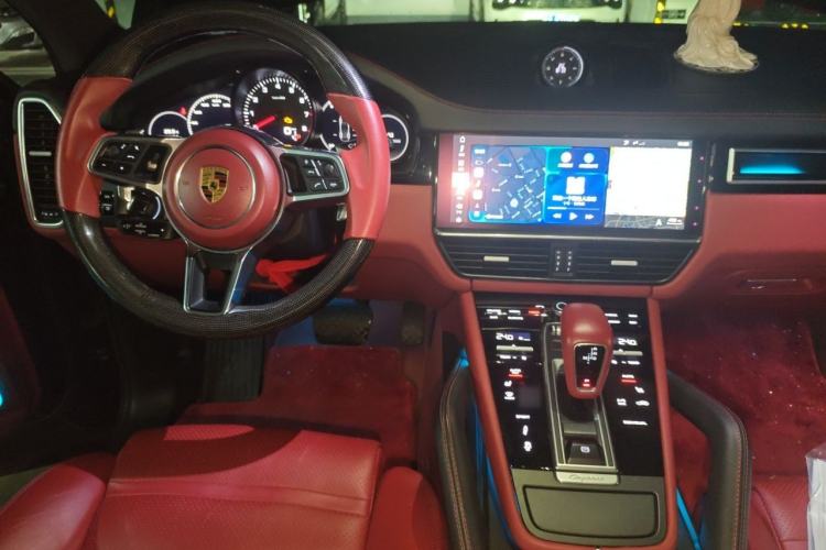 Used Porsche Cayenne 2018 Cayenne 3.0T Center Console