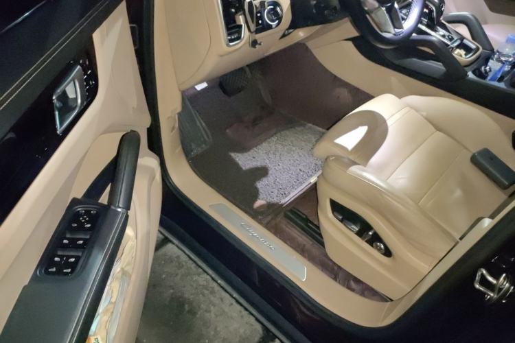 Used Porsche Cayenne 2018 Cayenne 3.0T Driver Seat