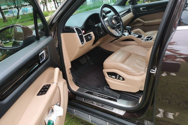 Used Porsche Cayenne 2018 Cayenne 3.0T Driver Seat