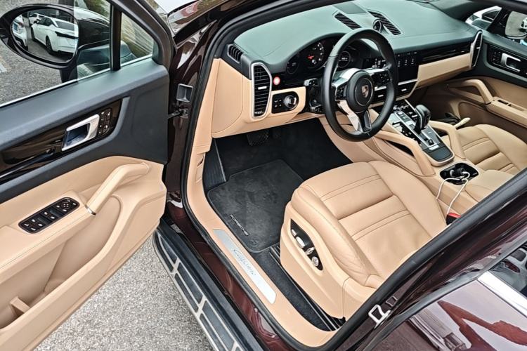 Used Porsche Cayenne 2018 Cayenne 3.0T Driver Seat